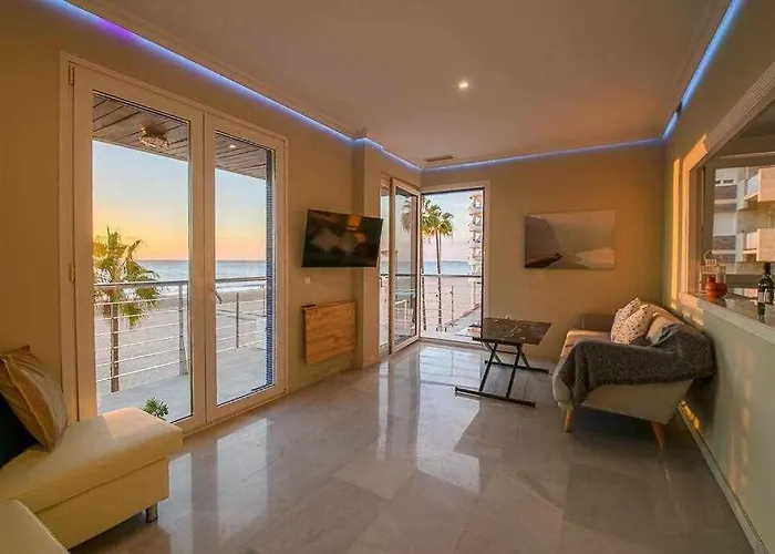 Preciado Apartamento Con Vistas Frontales Al Mar