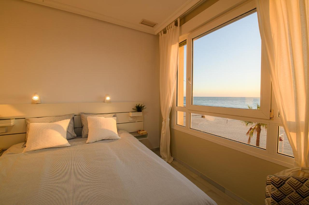 Apartamento Preciado Con Vistas Frontales Al Mar *