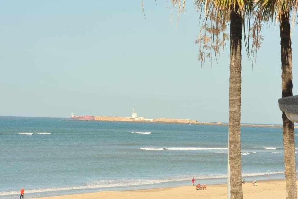 Preciado Con Vistas Frontales Al Mar Cádis
